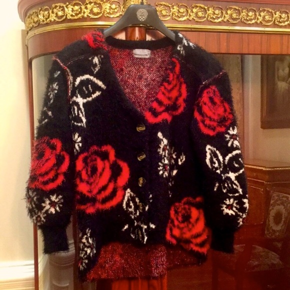 Urban Outfitters Floral Fuzzy Buttoned Hi-Low oversized Sweater Cardigan Sz.XS - Picture 3 of 14